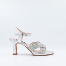 SANDAL WITH RHINESTONE DETAIL